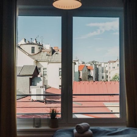 Beautiful New Studio, 400M From The Square Apartment Plzen Luaran gambar